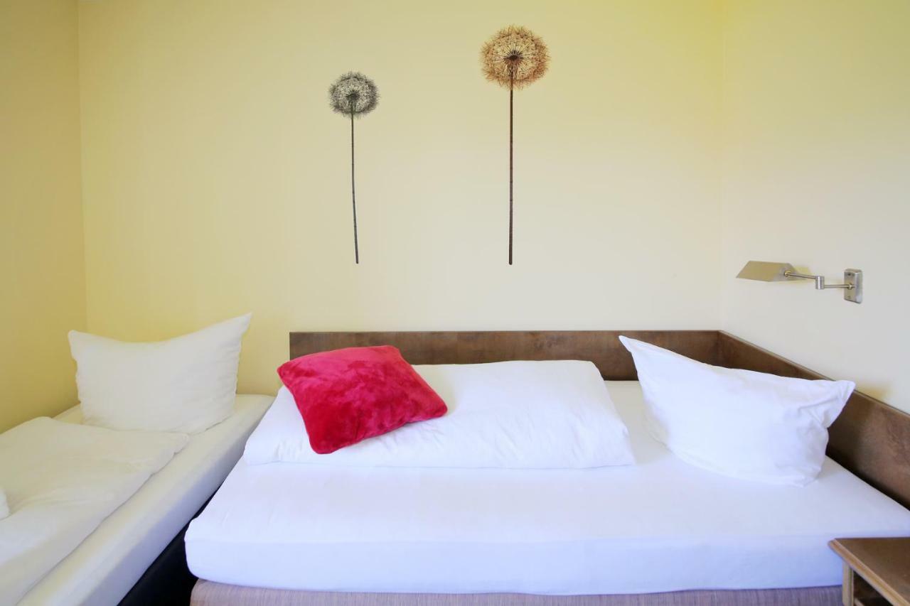 Hotel Kick Rauenberg  Buitenkant foto